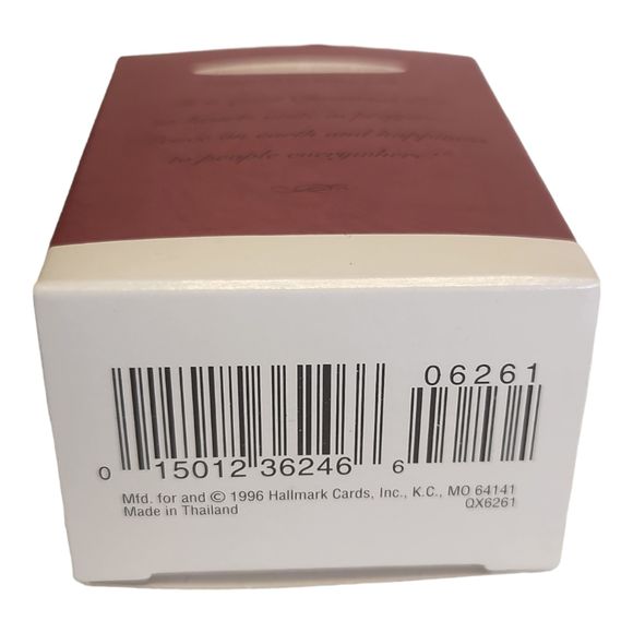 Prayer for Peace Hallmark Keepsake Ornament sculpted by Joyce Lyle 1996 - Picture 11 of 11